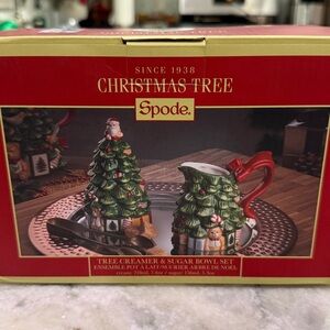 Spode Christmas Tree Figural 3D Creamer & Sugar Bowl Set